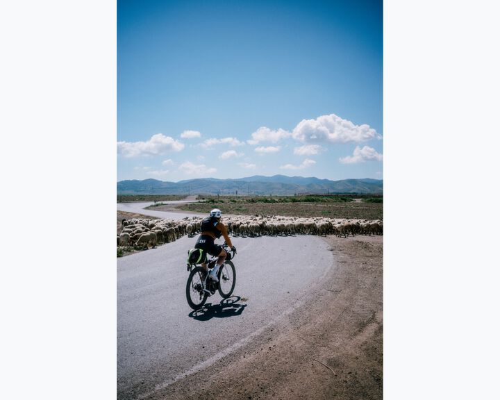 Deserted - Inside the Desertus Bikus