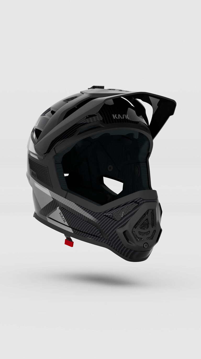 Defender image number 0